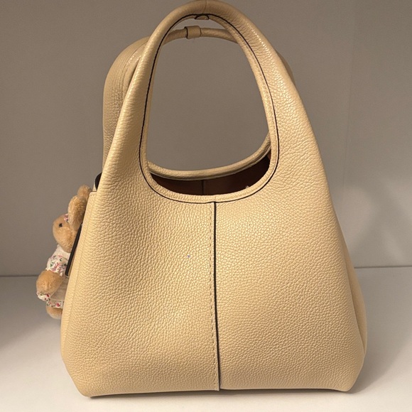 Coach Tan Shoulder Bag - Picture 2 of 6